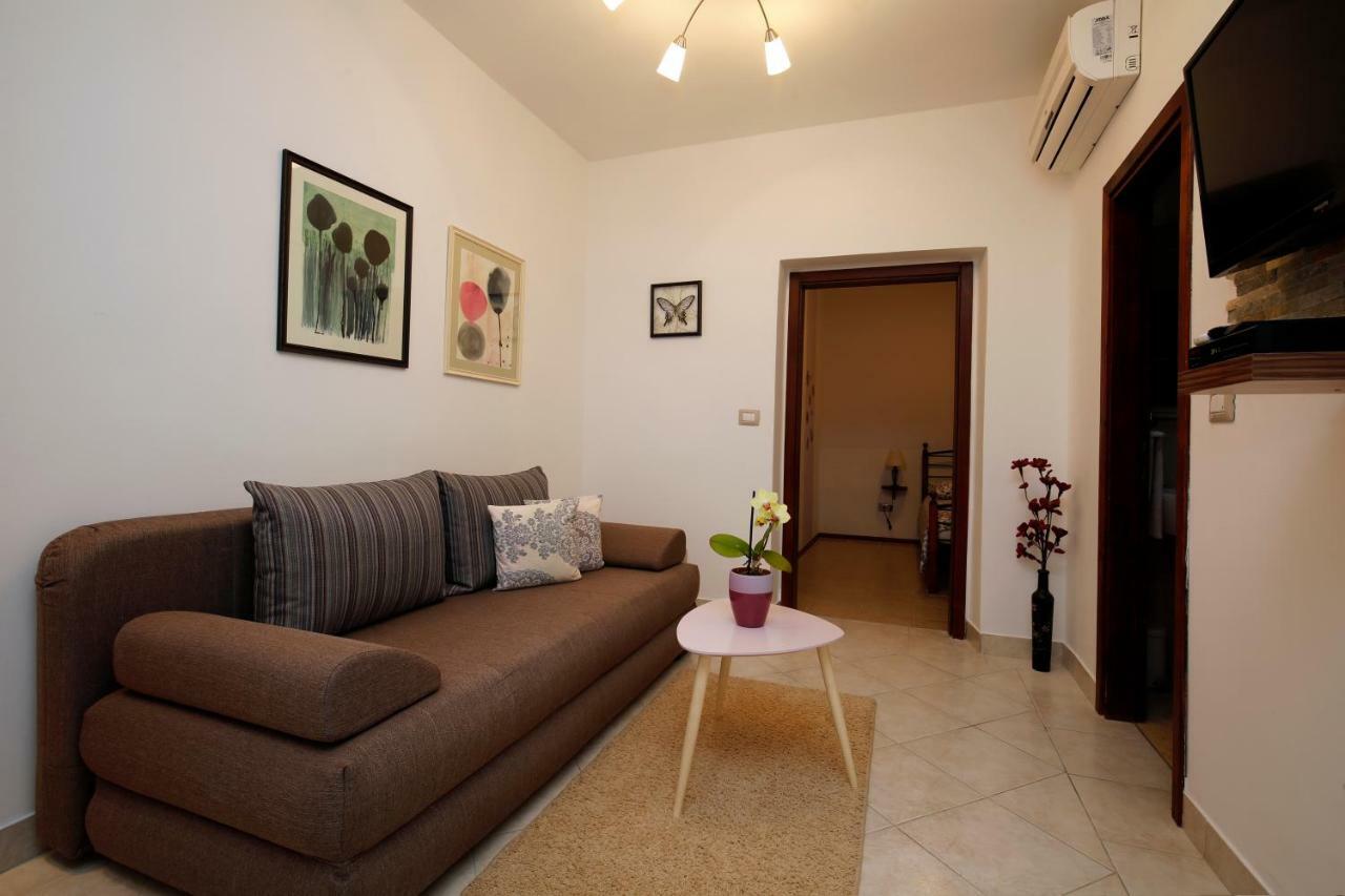 Apartments Fiora 프레멘투라 외부 사진